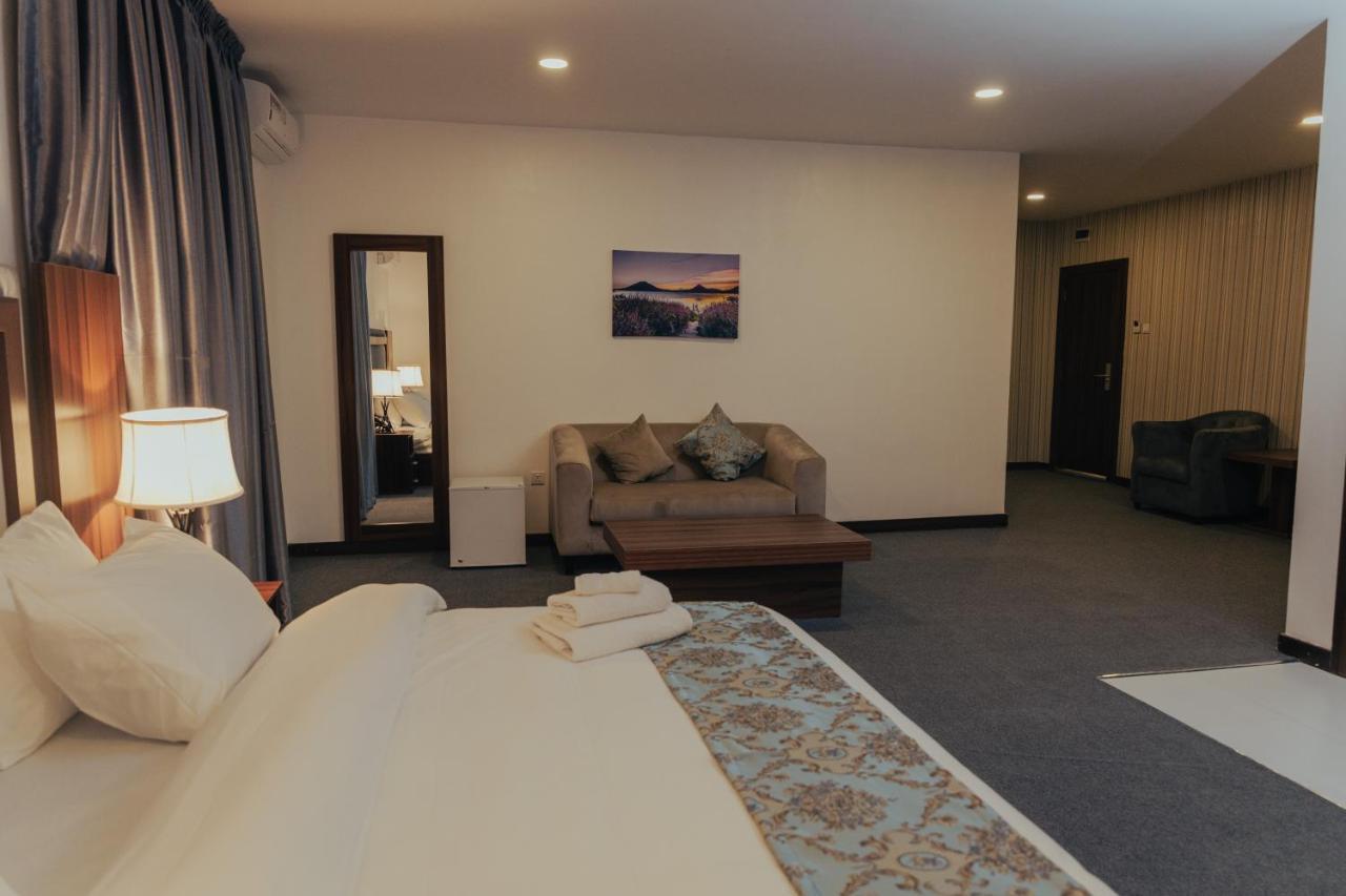 Sinclair Lake Chad Abuja Kültér fotó